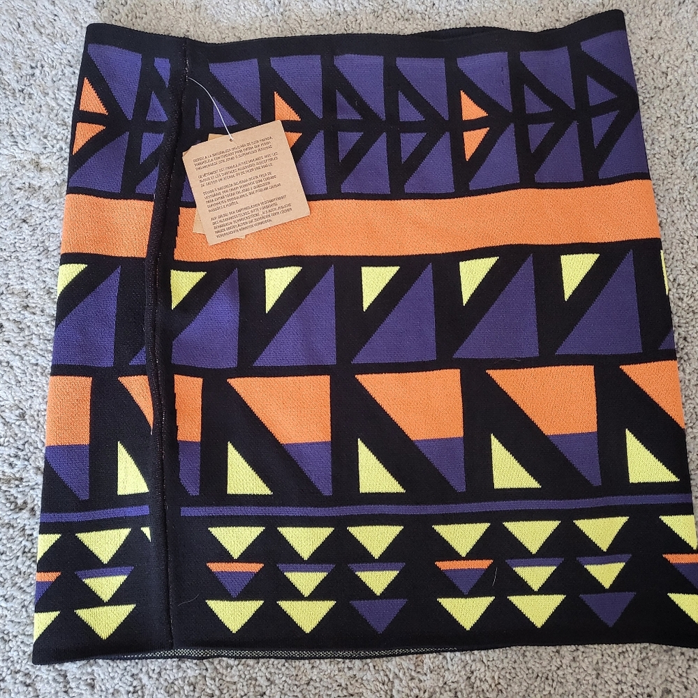 Geometric Pattern Skirt in Black, Purple, Orange, and Yellow Rachel ROY Size L
